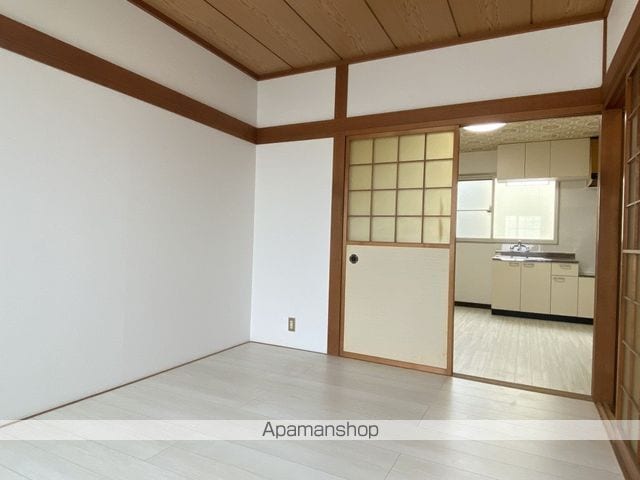 レジデンスミヤタの内装写真
