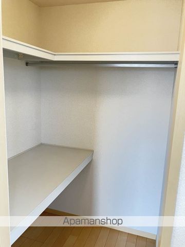 ヴィサージュ本城C棟の内装写真