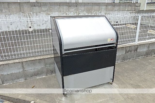モデルノ パラッツオの外観写真