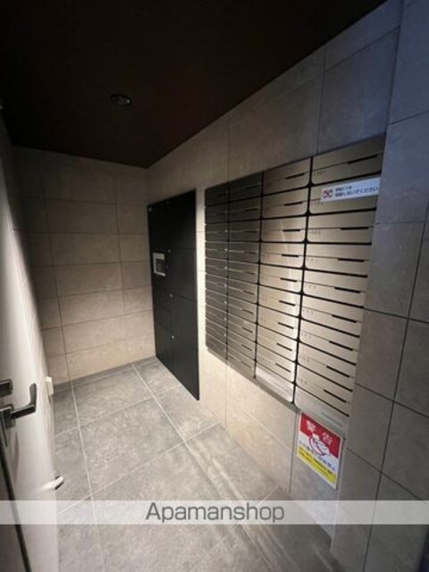 東京都新宿区北新宿４丁目[1K/25.13m2]の共用部3