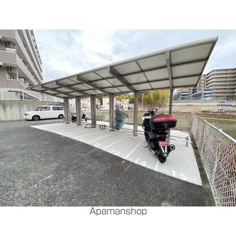 北大阪急行電鉄 緑地公園駅 徒歩14分 5階建 築29年の内装写真