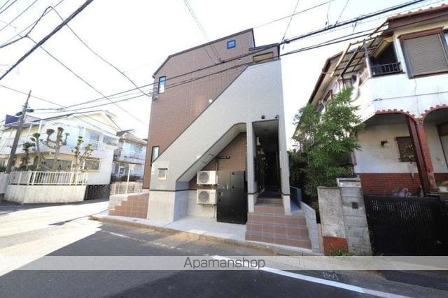 PARK TERRACE 富士見台の玄関写真