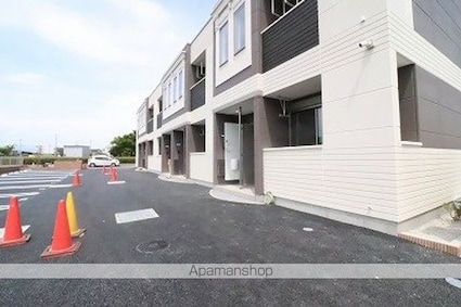 クオリア[2LDK/54.99m2]のエントランス