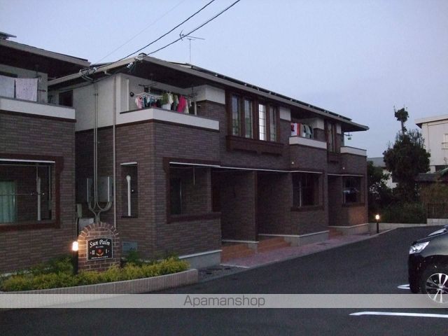 サン パルムIの外観写真