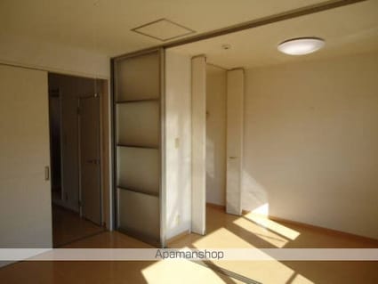 スピカ田中　Ｂ棟[2K/33.39m2]のリビング・居間