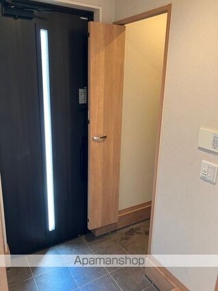 下井草戸建[4LDK/98.41m2]の玄関