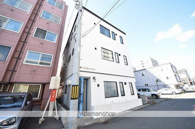 MODERN DECOの外観写真
