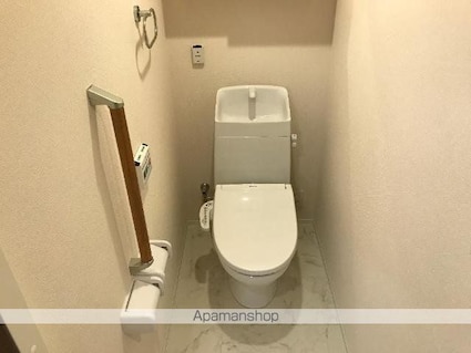 ラ・プラース古出来[1K/30.6m2]のトイレ