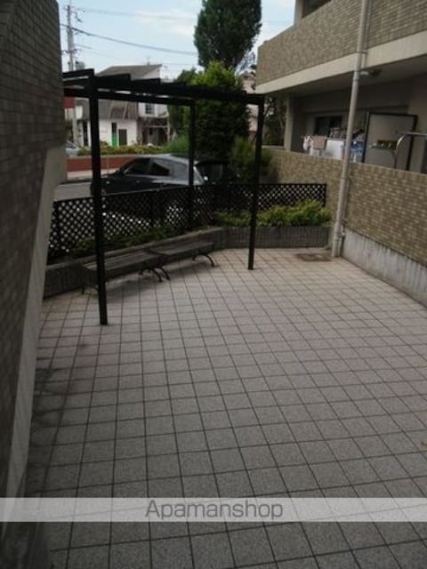 パティナＦ[3LDK/63m2]の共用部2