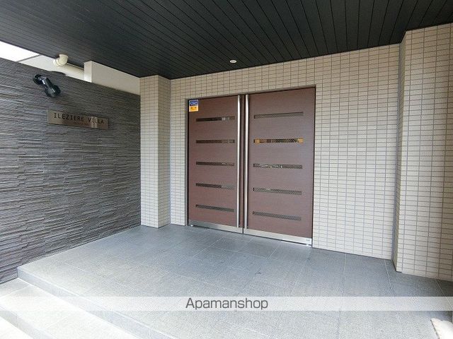 イルジェールヴィラの玄関写真