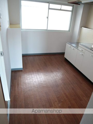 岡田マンションの内装写真
