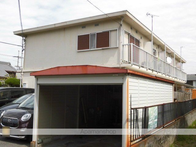 レジデンス冨山郡家の外観写真