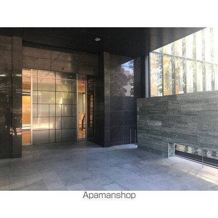 クロスエアタワー[1K/36.72m2]のエントランス2