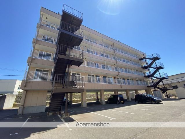 ピュアパレス函館Ⅱの外観1