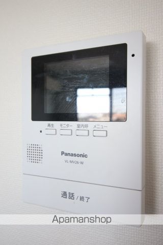 OKANOIIの内装写真