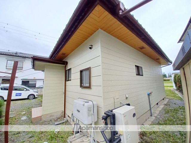 大糸線 一日市場駅 徒歩20分 2階建 築38年の外観写真