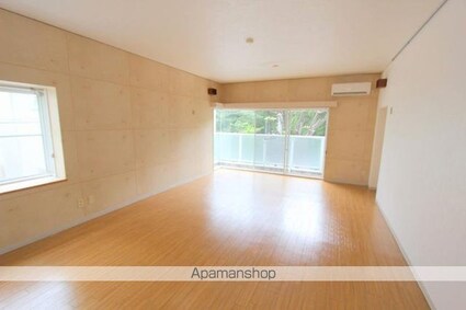 ラフォーレ石清尾[2LDK/86.17m2]のリビング・居間