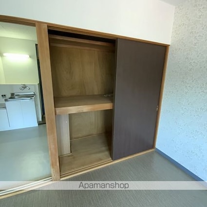 クリスタルマンション[1K/22.05m2]の収納