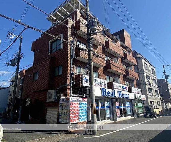 ライブカントリーエイト