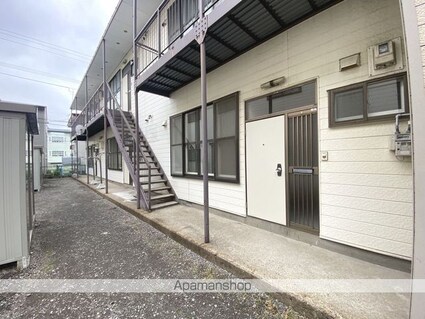 コーポサンシ２号棟[2LDK/49.33m2]のエントランス1