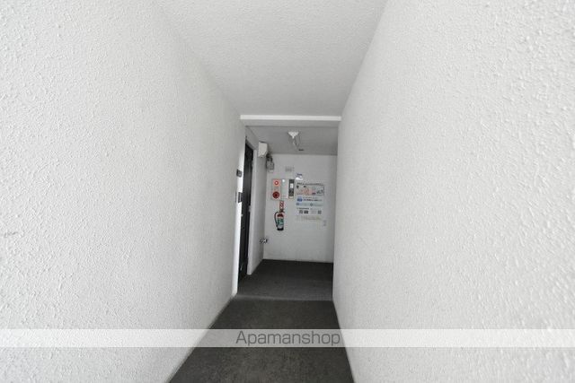 エミネンス美園114の玄関写真
