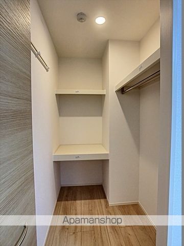 ヴァンヴェール京山の内装写真