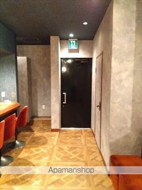高島ビル[店舗/33m2]の内装4