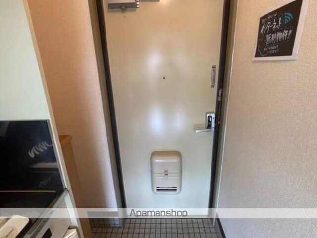 和歌山県和歌山市手平３丁目[1K/14.45m2]の玄関
