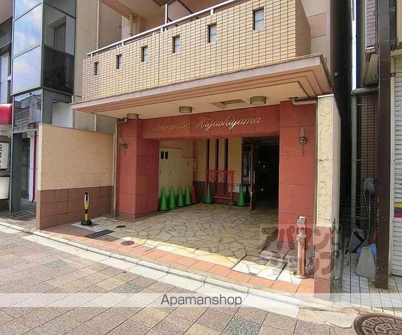 インテグレート東山の玄関写真