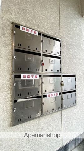 B・フォレストVIのその他写真
