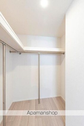 リバーポイントタワー[1LDK/58.46m2]の収納