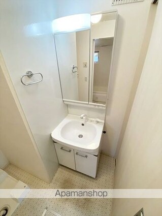 Ｓｑｕａｒｅ　Ｖｉｌｌａ　福島[1LDK/42.38m2]の洗面所