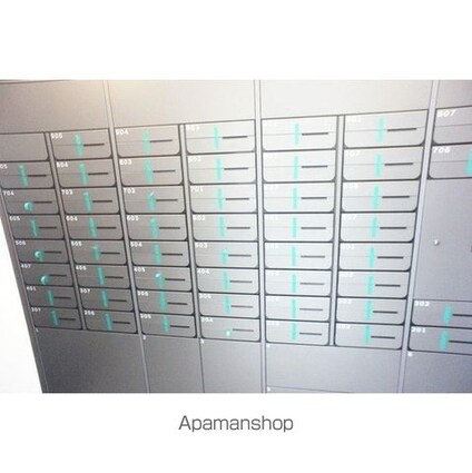 コンフォリア新中野[1LDK/42.91m2]の共用部