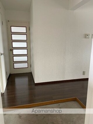 ローズハイツ川口[3LDK/68.16m2]の玄関