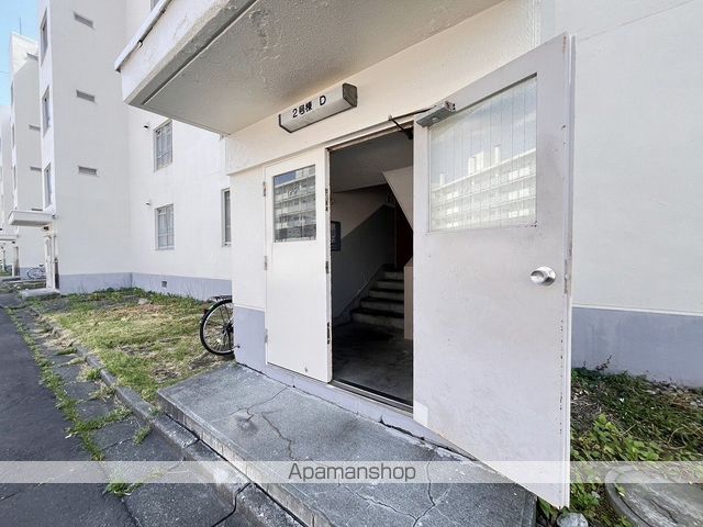 ビレッジハウス琴似第二2号棟の玄関写真