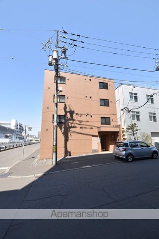 バルキリーレルムの外観写真