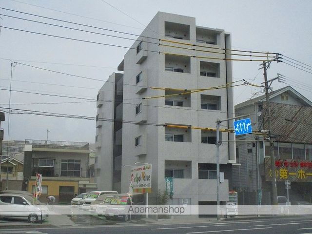 STORYの外観写真