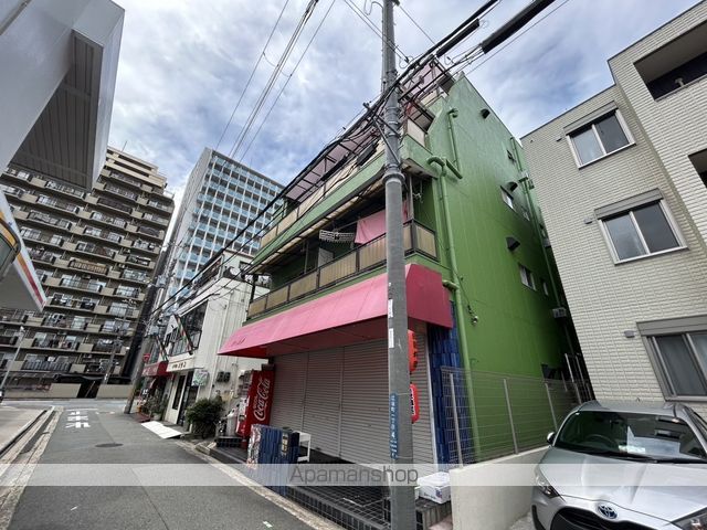 マンショングリーンの外観写真