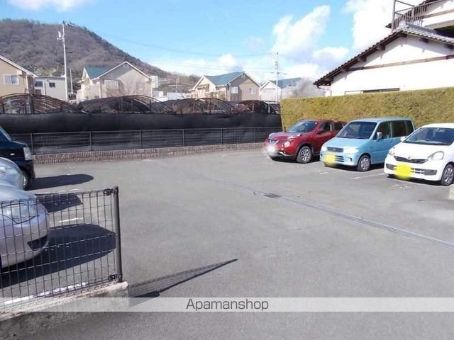 レオパレスルーチェ勝賀の外観写真