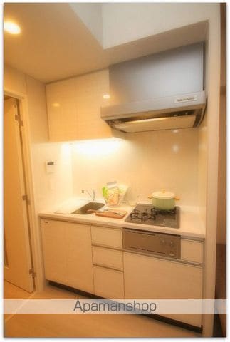 コンフォリア北堀江一丁目の内装写真
