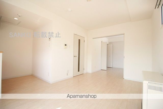 リュクス元町の内装写真