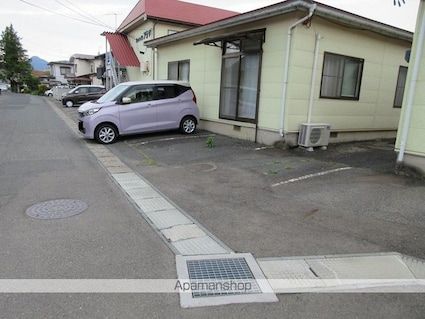 サンハイツアラヤ[1K/34.78m2]の駐車場1