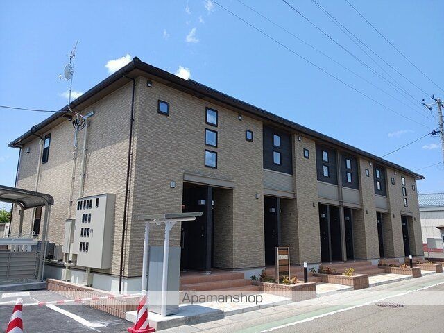 ドミール[1R/32.23m2]の外観