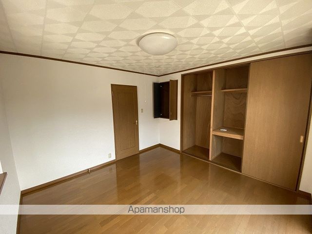 ハイエストヒル寺尾の内装写真