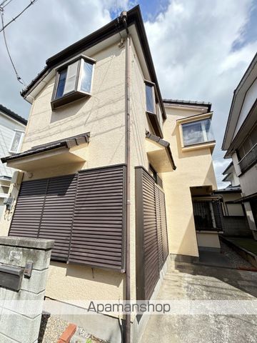 村上戸建の外観写真