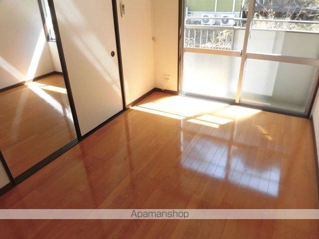 ネオコーポ釜の前の内装写真