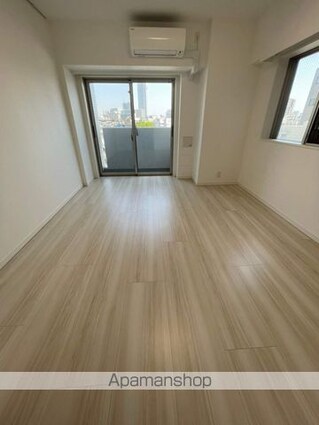 東京都中野区弥生町４丁目[1K/25.8m2]のリビング・居間