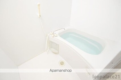 レオパレスエルサ[2DK/49.68m2]のバス