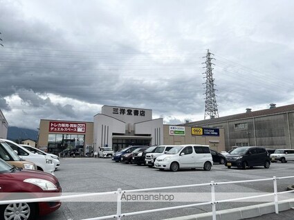 滋賀県長浜市小堀町[1K/24.75m2]の周辺2