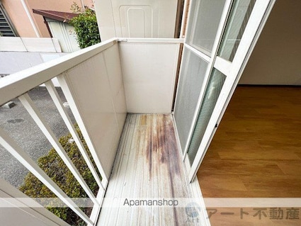 メゾン２１[1R/29.16m2]のバルコニー